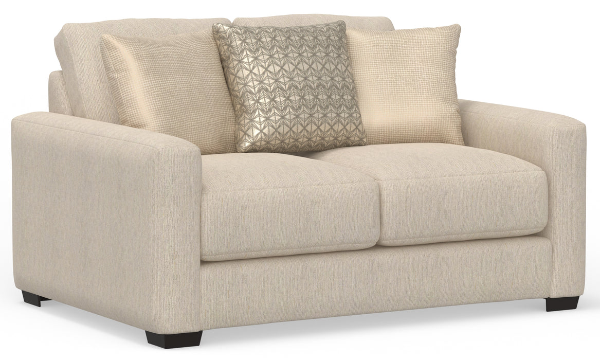 Hyde Park Loveseat