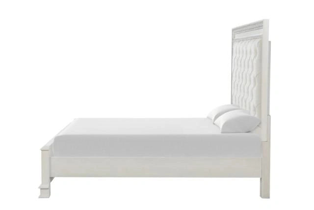 Stella Mia Bed White & White