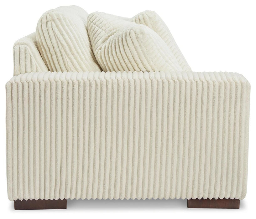 Lindyn Sectional with Chaise