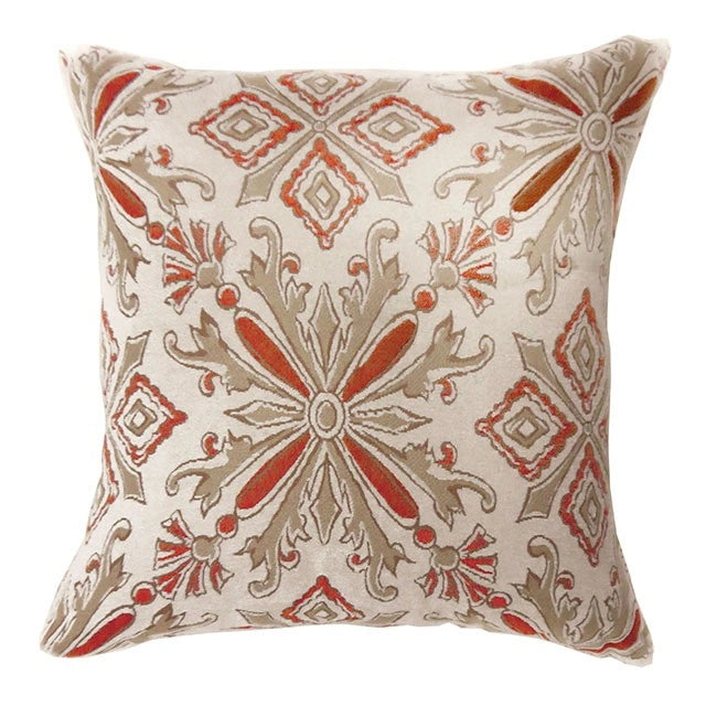 Lela Pillow (2/Box)