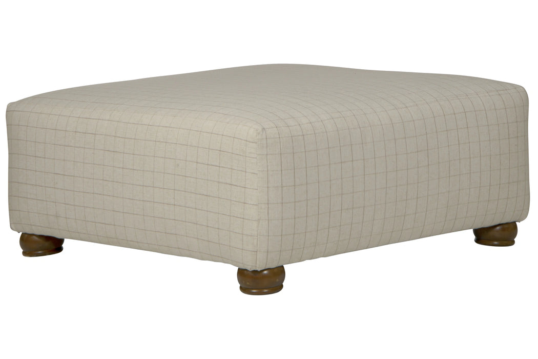 Briarcliff Cocktail Ottoman