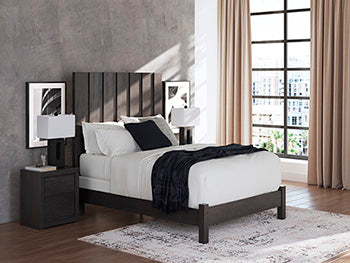 Fraluna Bed