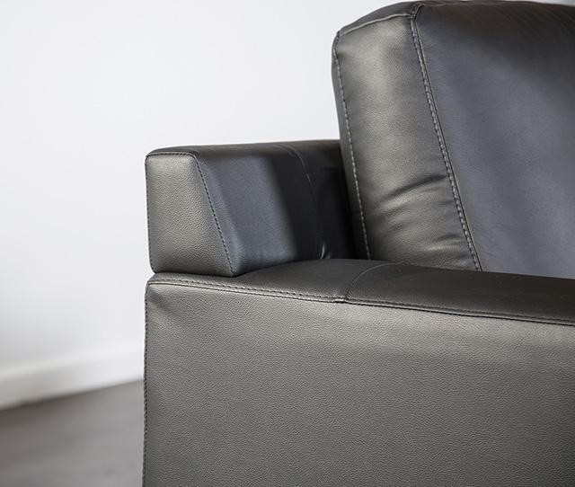 Stordal Sectional, Left Chaise