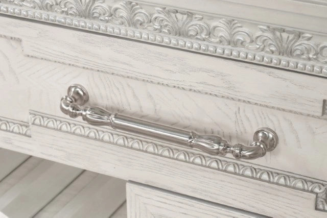 Stella Mia Sideboard