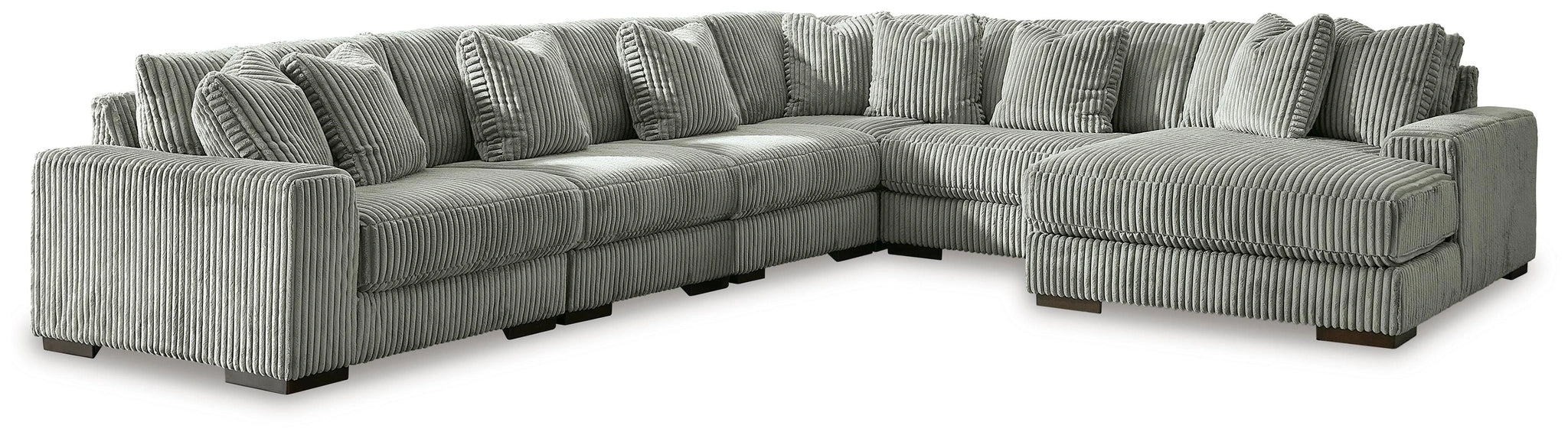 Lindyn Sectional with Chaise