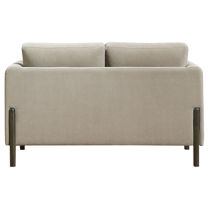 Islington Loveseat