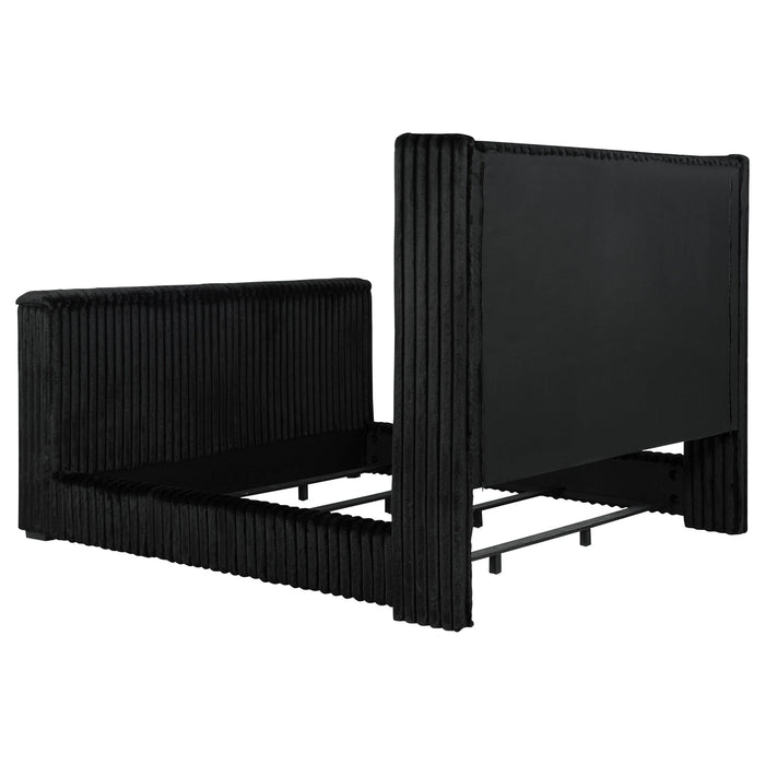 Centergrove Wingback TV Bed