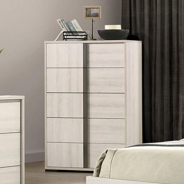 Horten Chest